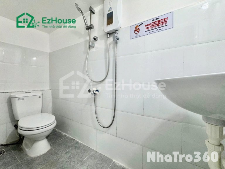 View kính, ngay ngã tư 4 xã, gác cao, Full nt