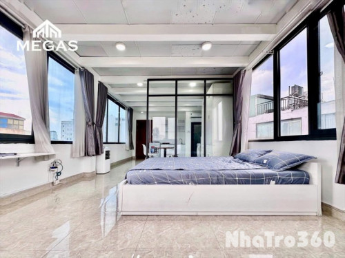 STUDIO TÁCH BẾP MỚI CÓ CẢ BAN CÔNG TẠI Q1