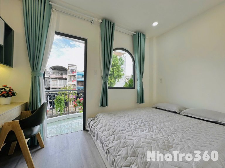 CĂN HỘ 2 PN BAN CÔNG FULL NỘI THẤT QUẬN 10 GẦN CẦU VƯỢT 3 THÁNG 2