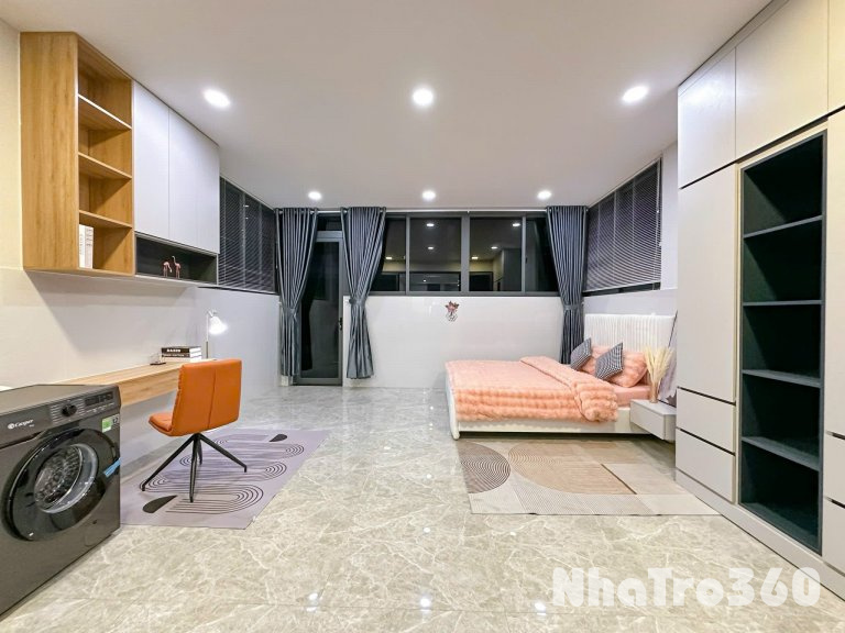 𝙻ại có siê𝚞 𝚙hẩm mọi người ơi 𝟷𝙿𝙽 nga𝚢 mặt đường T𝚛ần 𝚇𝚞ân Soạn