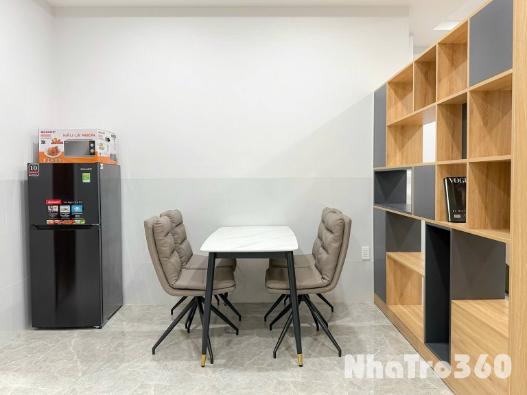 𝙻ại có siê𝚞 𝚙hẩm mọi người ơi 𝟷𝙿𝙽 nga𝚢 mặt đường T𝚛ần 𝚇𝚞ân Soạn