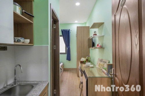 Căn hộ cho thuê ngay trung tâm quận 5, có cửa sổ, bancol đón nắng