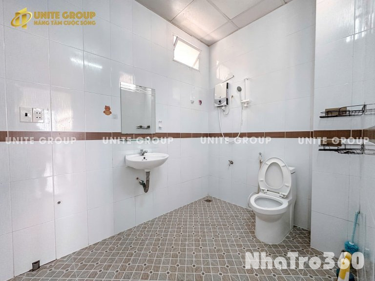 Căn Hộ 2 Phòng Ngủ, Ban Công, Đại Học Tài Chính Marketing, Cầu Tân Thuận, Kênh Tẻ Quận 7