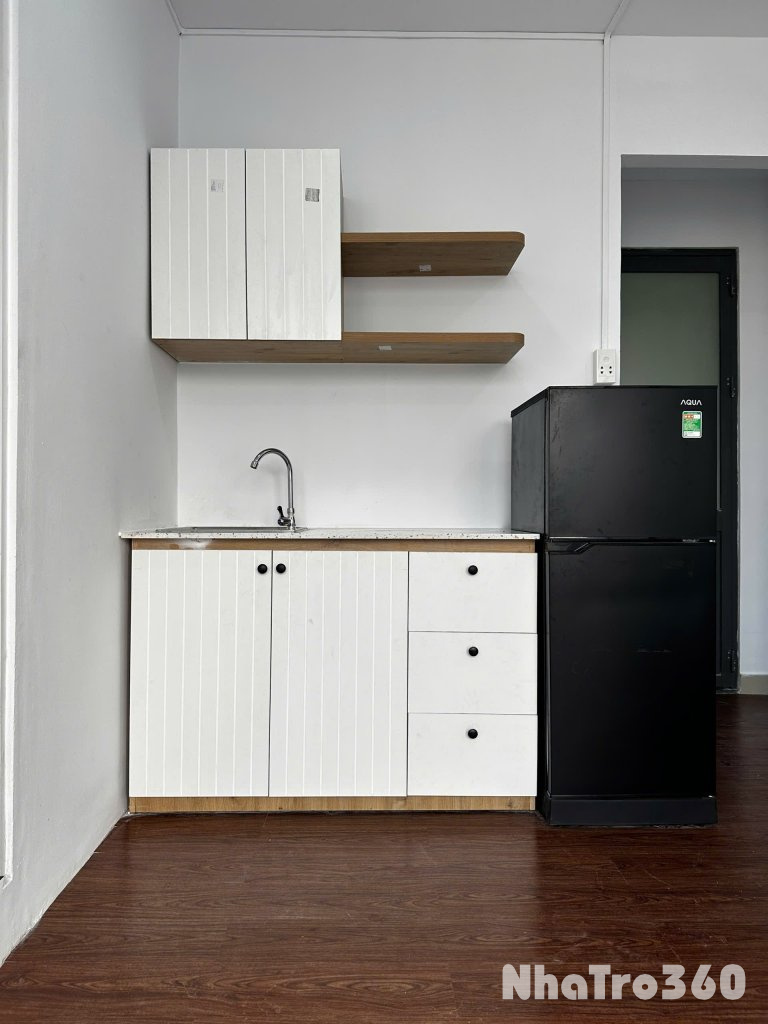 Cho thuê căn hộ ban công, Q8 || đường Dương Bá Trạc || gần cầu Rạch Ông, cầu Nguyễn Văn Cừ, cầu Chữ Y