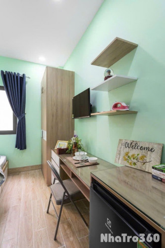 Căn hộ cho thuê ngay trung tâm quận 5, có cửa sổ, bancol đón nắng