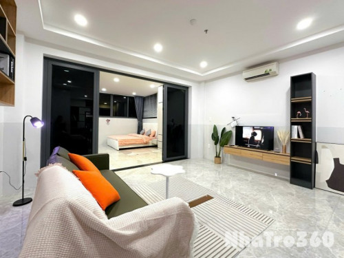 𝙻ại có siê𝚞 𝚙hẩm mọi người ơi 𝟷𝙿𝙽 nga𝚢 mặt đường T𝚛ần 𝚇𝚞ân Soạn