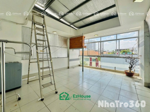 Phòng full nội thất, tách bếp