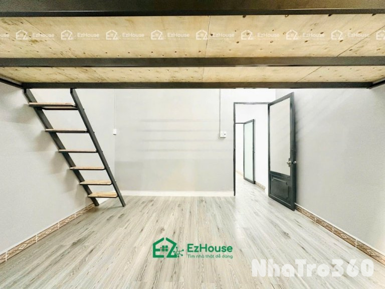 Gác cao, Full nội thất, hai cửa sổ