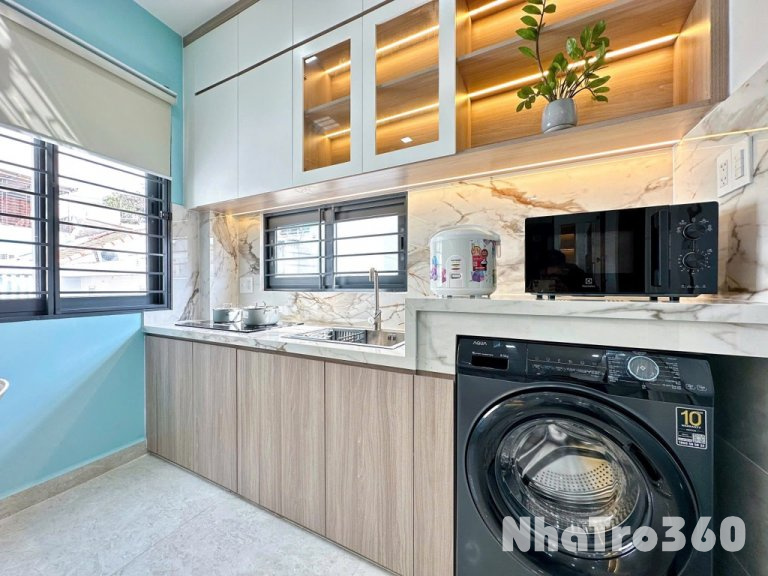 CĂN HỘ CỬA SỔ FULL NỘI THẤT QUẬN 3