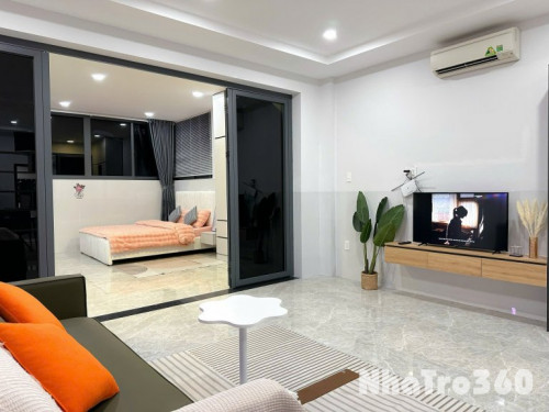 𝙻ại có siê𝚞 𝚙hẩm mọi người ơi 𝟷𝙿𝙽 nga𝚢 mặt đường T𝚛ần 𝚇𝚞ân Soạn