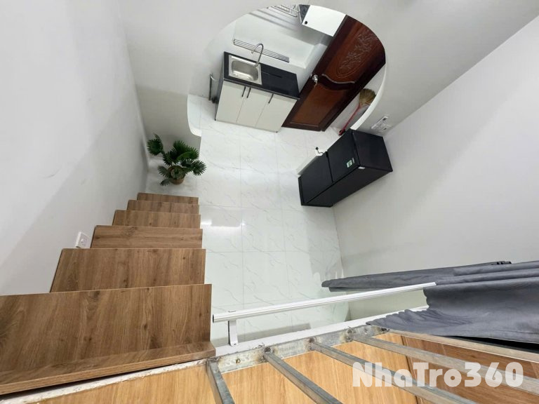 DUPLEX MỚI ĐẸP NGAY TRUNG TÂM Q3