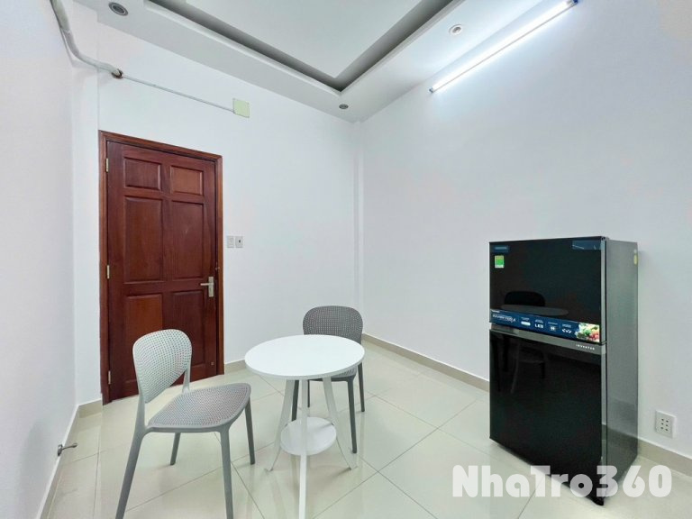1PN riêng Quận 4, cửa sổ lớn thoáng mát, ĐH Luật