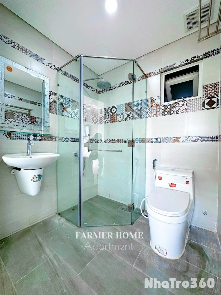 Căn hộ sát Quận 8, gần RMIT, TDT, cửa sổ lớn