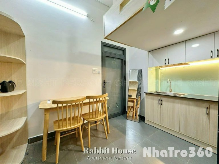 Căn Hộ Duplex Ban Công Full Nội Thất Tại Quận 4