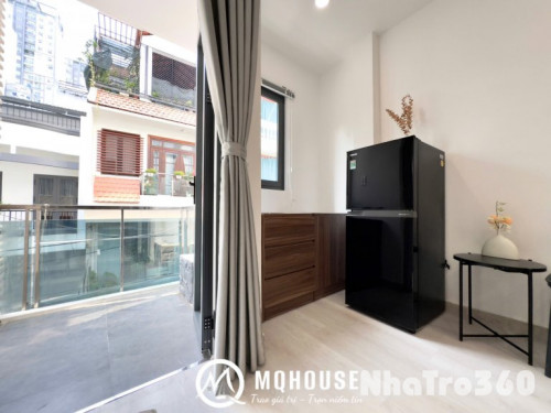 Cho thuê căn hộ ban công, Q10, mới 100% || ngay Lý Thường Kiệt || gần SVĐ Phú Thọ, Bệnh viện chợ Rẫy, ĐH Y Dược