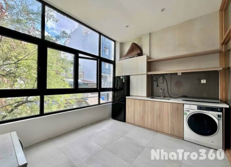 Cho thuê căn hộ 1pn tách bếp máy giặt riêng đường Ba Vì giá 4tr6