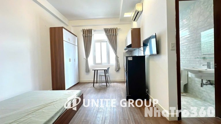 CĂN HỘ CỬA SỔ FULL NỘI THẤT QUẬN 1 GẦN CÔNG VIÊN LÊ VĂN TÁM