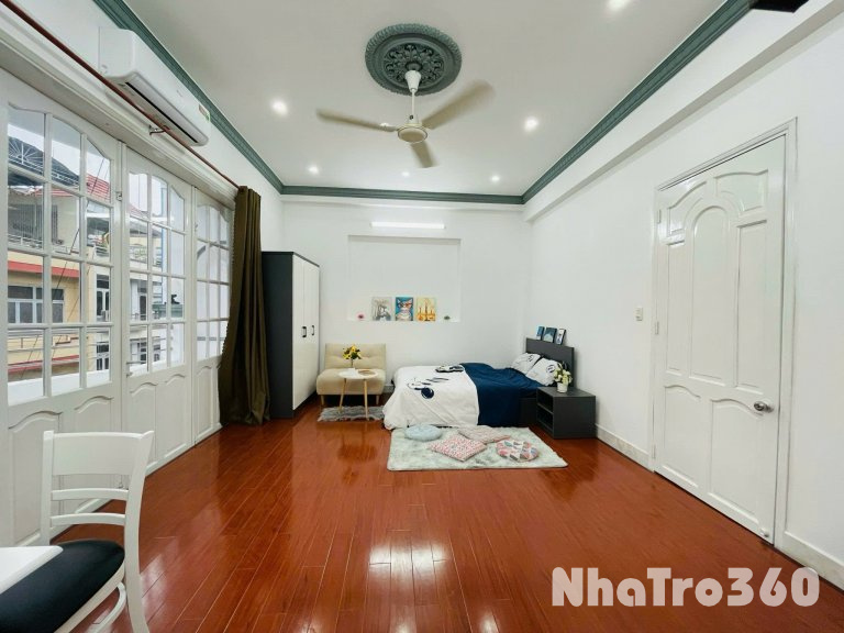 CĂN HỘ BAN CÔNG FULL NỘI THẤT QUẬN 10 GẦN CẦU VƯỢT 3 THÁNG 2