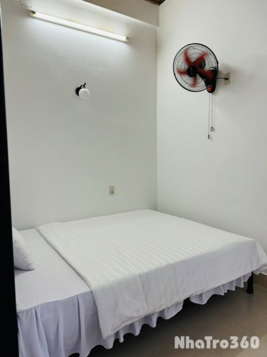 Phòng trọ cao cấp full nội thất, vệ sinh hàng tuần