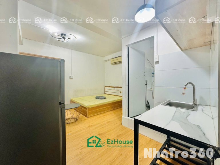 Phòng full nội thất, tự do