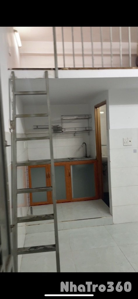 Gần Đại học công thương 20m2 phù hợp 2 người