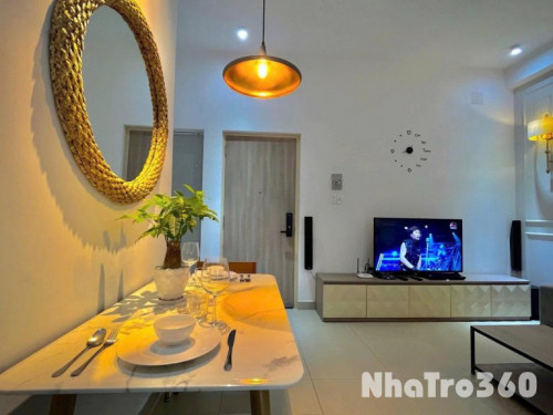 Căn hộ full nội thất ban công Khánh Hội quận 4