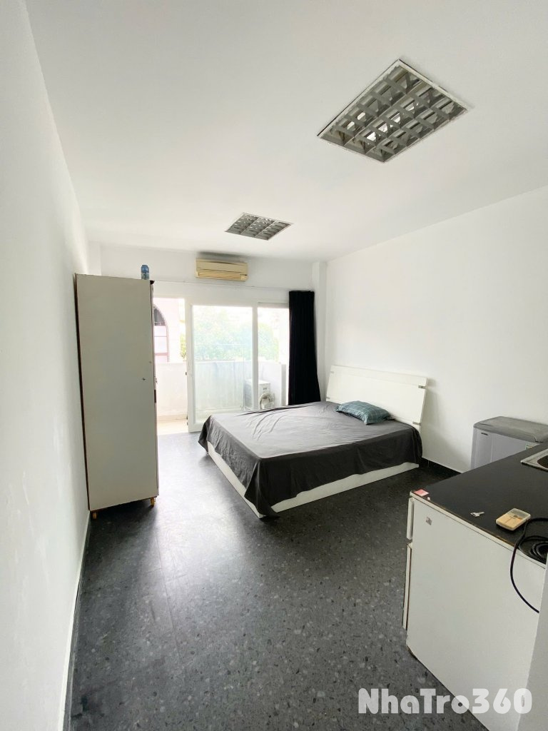 Cho thuê căn hộ ban công, Q1 || đường Đặng Dung || gần Công Viên Lê Văn Tám, chợ Tân Định