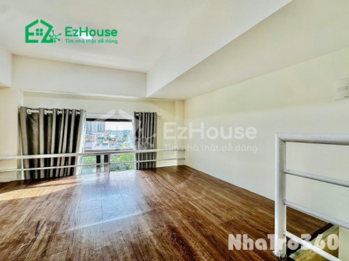 Full nội thất, ban công, có gác, ngay ngã tư 4 xã