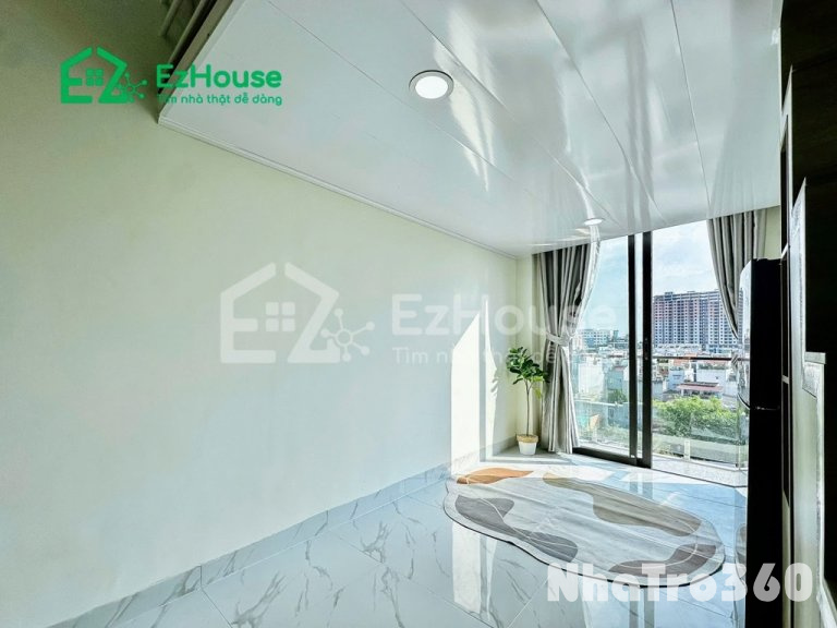 Full nội thất, ban công, có gác, ngay ngã tư 4 xã