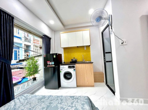 CĂN HỘ BAN CÔNG FULL NỘI THẤT QUẬN 10 GẦN CHỢ HOA HỒ THỊ KỶ