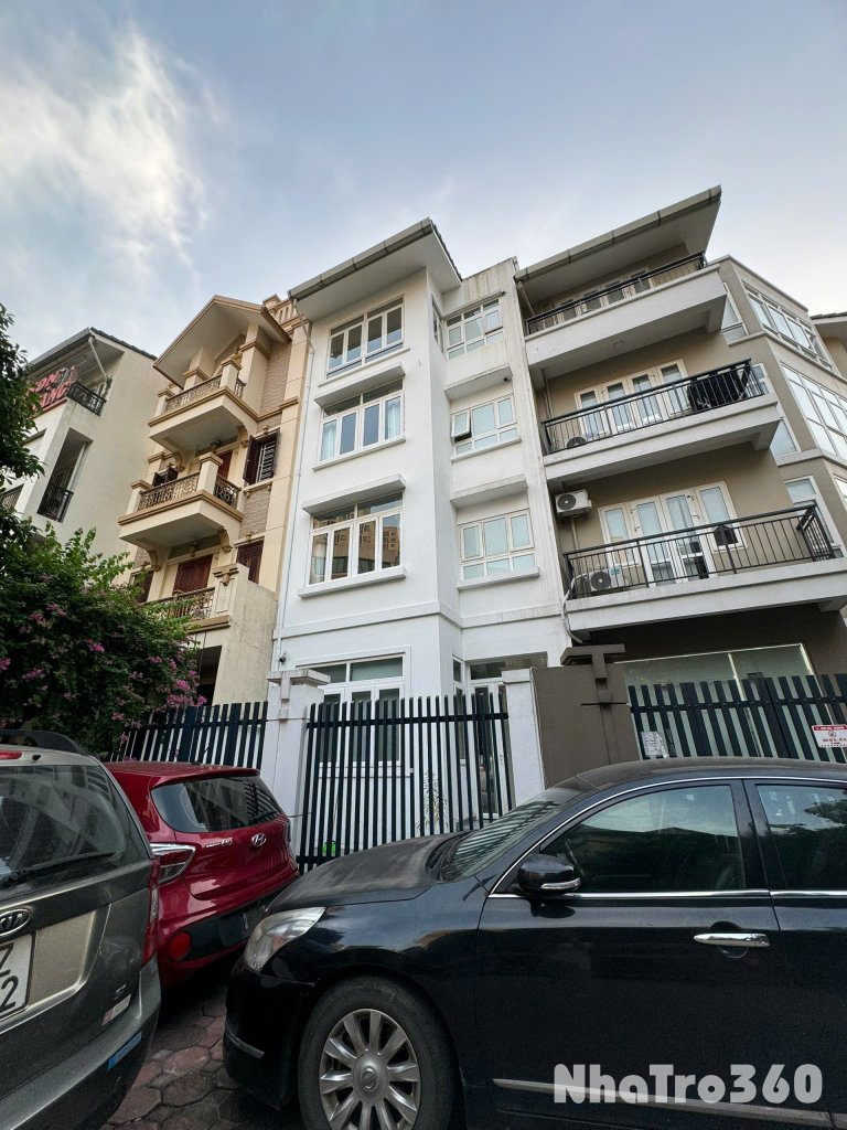 Em cần cho Thuê Phòng 20m2 Đẹp Tại Lĩnh Nam – Hoàng Mai, Hà Nội