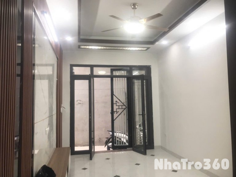 HOT! CHO THUÊ NHÀ NGUYÊN CĂN 5 TẦNG TẠI PHỒ NAM DƯ, LĨNH NAM, HOÀNG MAI, HÀ NỘI