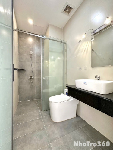 CHO THUÊ PHÒNG BAN CÔNG FULL NỘI THẤT TÂN BÌNH