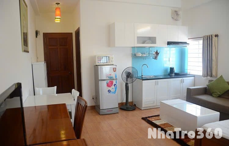 Cho thuê studio có cửa sổ trời tại quận 1