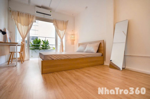 Cho thuê căn hộ Studio Ban công, Máy giặt riêng Q1 gần công viên Lê Văn Tám