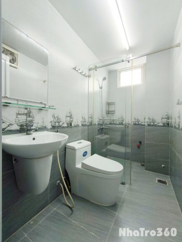 Căn hộ 1PN nội thất mới 100% - máy giặt riêng - ban công - thang máy - gần vòng xoay Lê Đại Hành quận 11