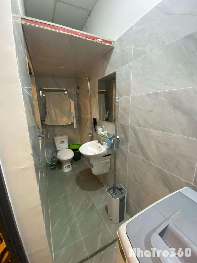 Cần pass phòng trọ vào đầu tháng 4 ạ