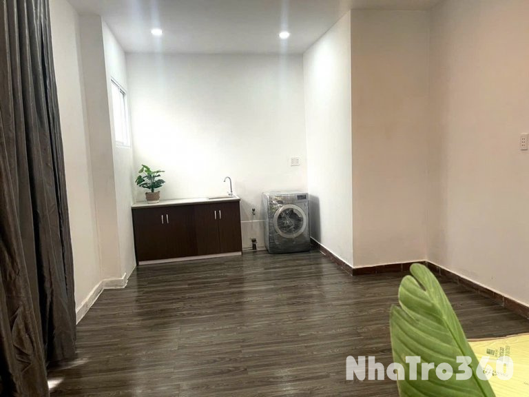 STUDIO - BAN CÔNG NGAY QUẬN 10