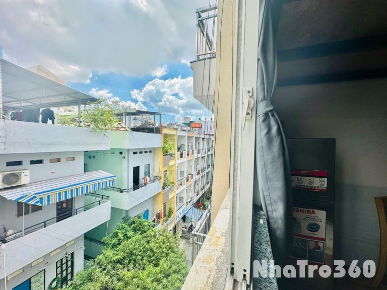 DUPLEX CỬA SỔ TRỜI SIÊU THOÁNG ETOWN TÂN BÌNH