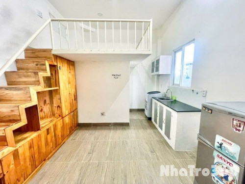 Căn hộ có gác 1m7 đối diện ETOWN Tân Bình
