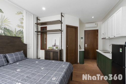 TRỐNG CĂN HỘ STUDIO VINTAGE BAN CÔNG QUẬN 1
