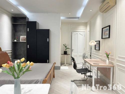 Trống sẵn STUDIO ban công full nội thất ngay chân cầu Him Lam   