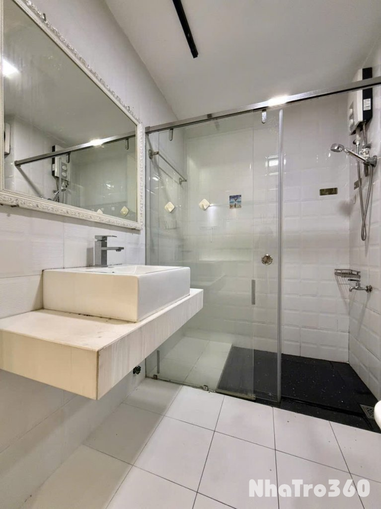 STUDIO BAN CÔNG SIÊU XINH MỚI TOANH NGAY TRUNG TÂM Q3  - Đ/c: Nguyễn Thị Minh Khai Q3