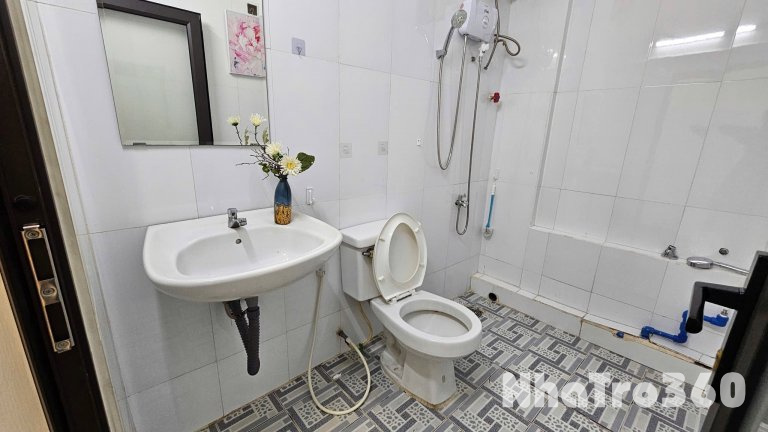 Cho thuê căn hộ 1 Phòng ngủ Cửa sổ Quận 1 gần cầu Ông Lãnh, cầu Calmette