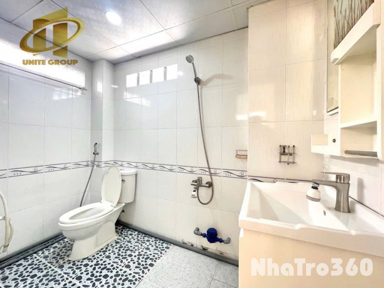 Cho thuê căn hộ Studio Cửa sổ trời Quận 5 gần cầu Nguyễn Văn Cừ, cầu chữ Y