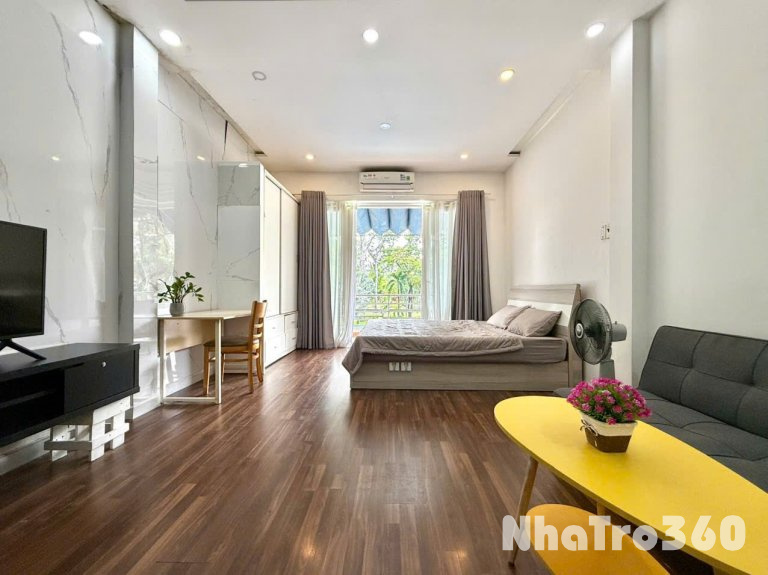 STUDIO BAN CÔNG SIÊU XINH MỚI TOANH NGAY TRUNG TÂM Q3  - Đ/c: Nguyễn Thị Minh Khai Q3