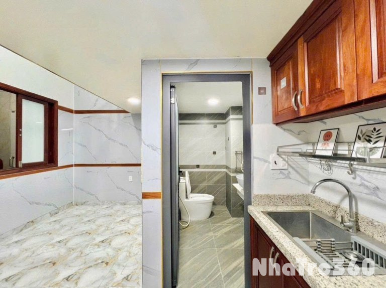 Duplex mới 100% - Ngay Lê Trọng Tấn - HUIT