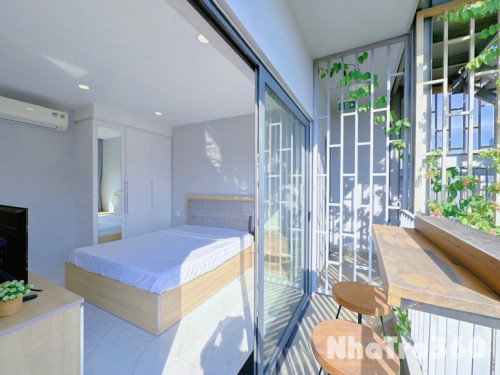 Phòng siu to tách bếp ban công ngay gần sát etown không giới hạn người ở