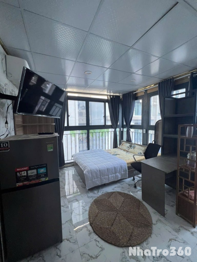Cho thuê căn hộ Studio Cửa sổ trời Q1 gần cầu Nguyễn Văn Cừ, Uỷ Ban Thành Phố
