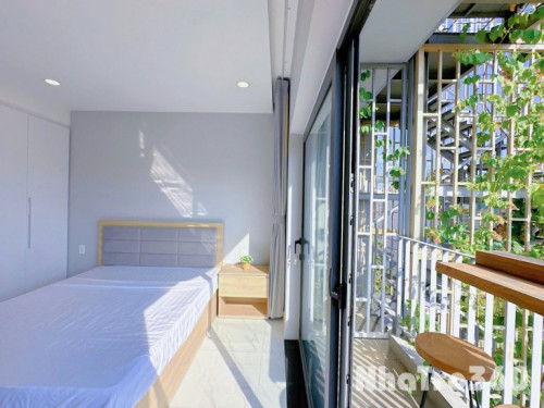 Phòng siu to tách bếp ban công ngay gần sát etown không giới hạn người ở